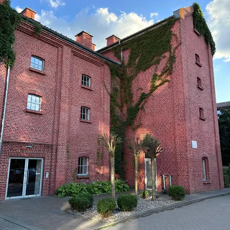 White Glove Wojska Polskiego * Olsztyn (Warmian-Masurian)