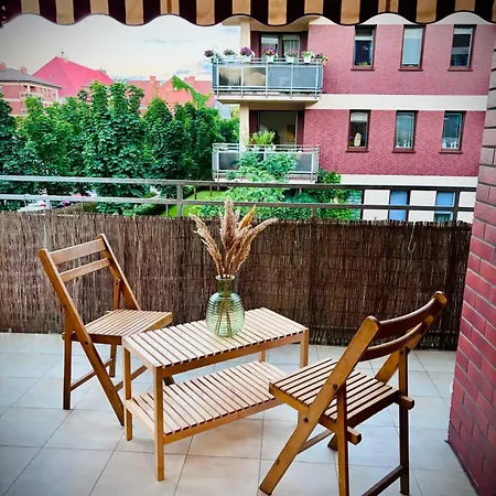 아파트 White Glove Wojska Polskiego 올슈틴